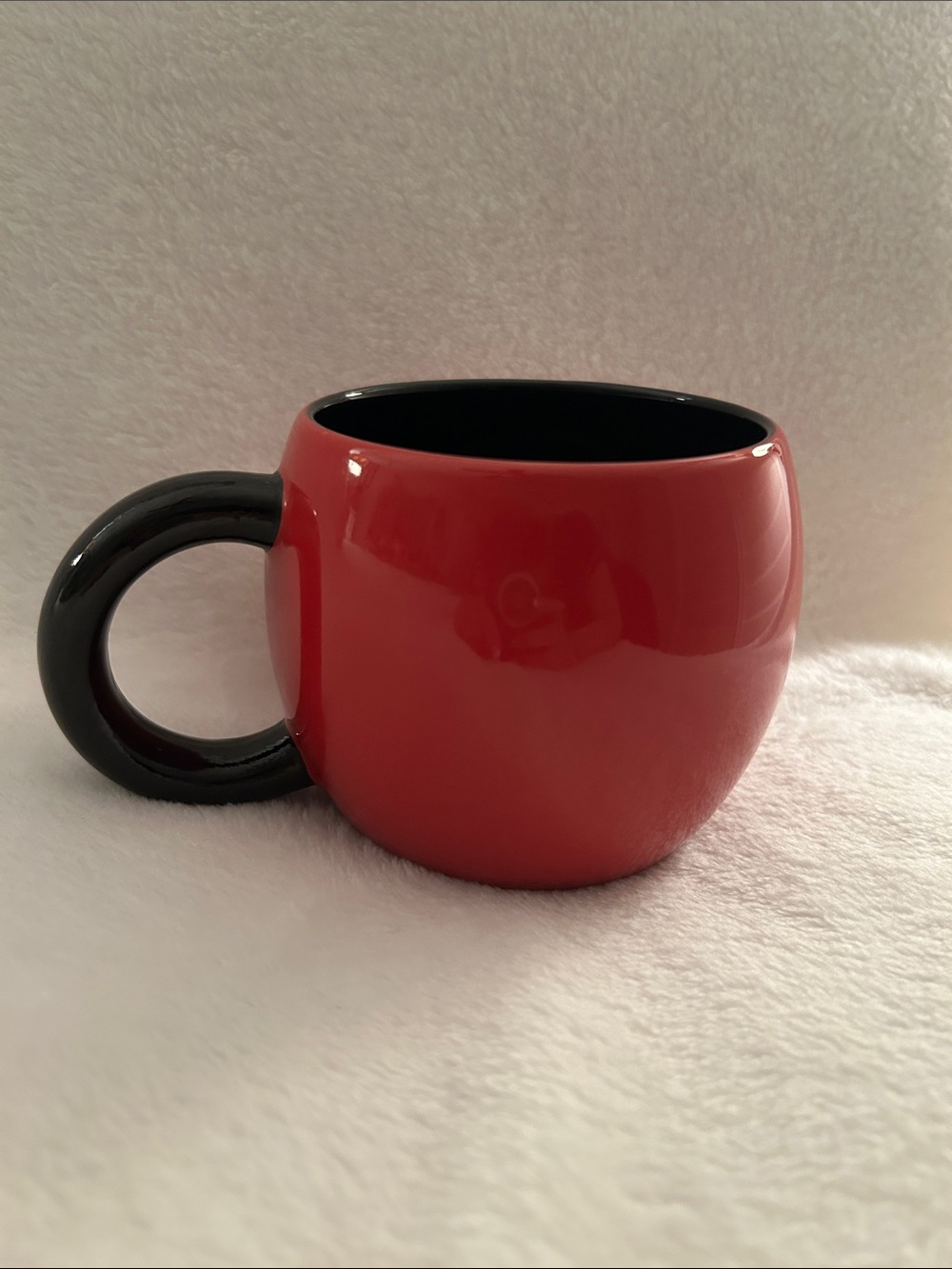 Disney Mickey Mouse Red Pants Mug with Yellow buttons.  Black Handle - Picture 4 of 5